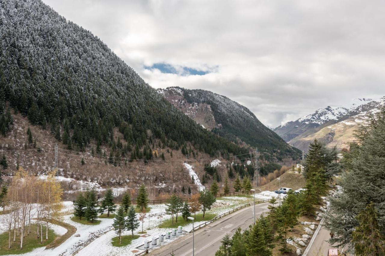 Sauts By Totiaran Apartman Baqueira Beret Kültér fotó